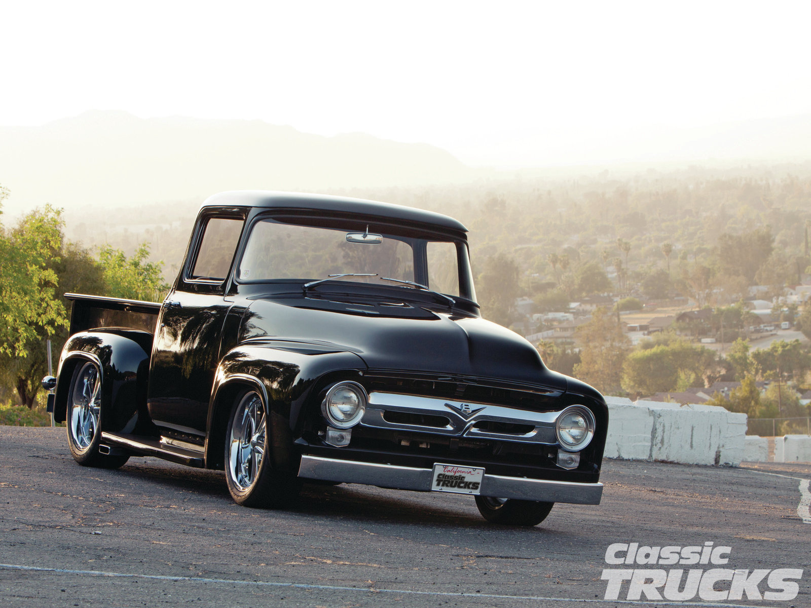 1212clt-01+1956-ford-f100+front.jpg