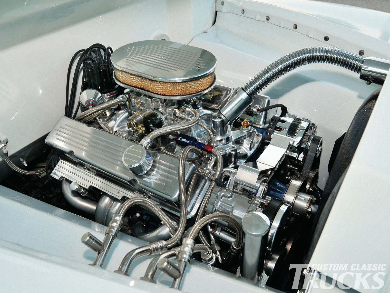 1210cct-01-o-+1948-chevrolet-pickup+engine.jpg