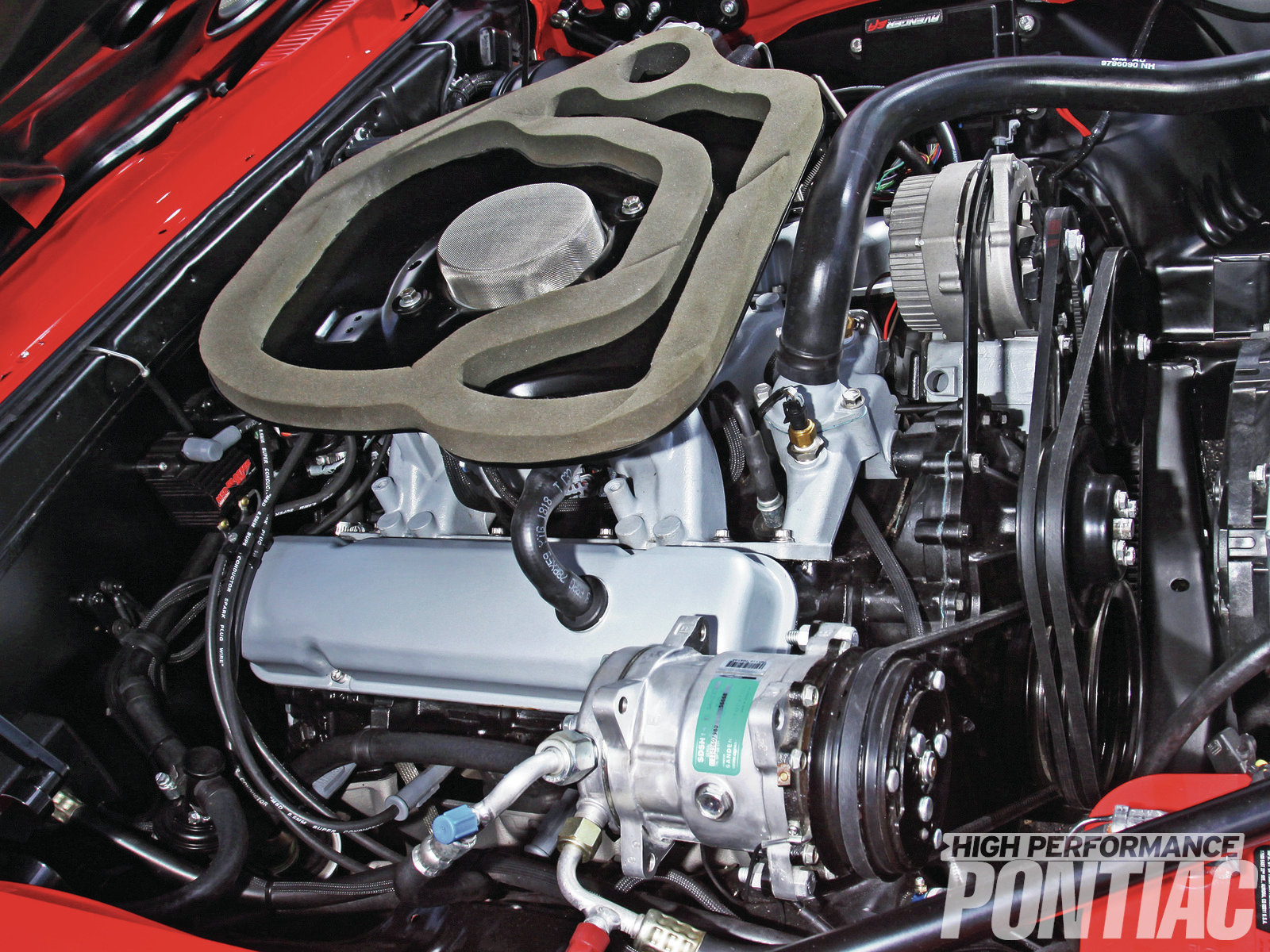 hppp-1202-03-o-+1969-pontiac-firebird+engine.jpg