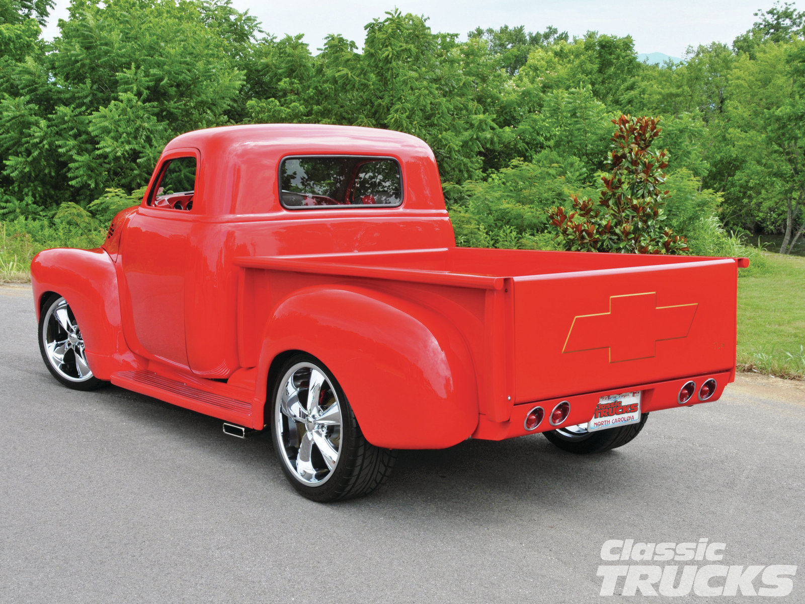 1210chp-03-o+1954-chevrolet-truck+rear.jpg