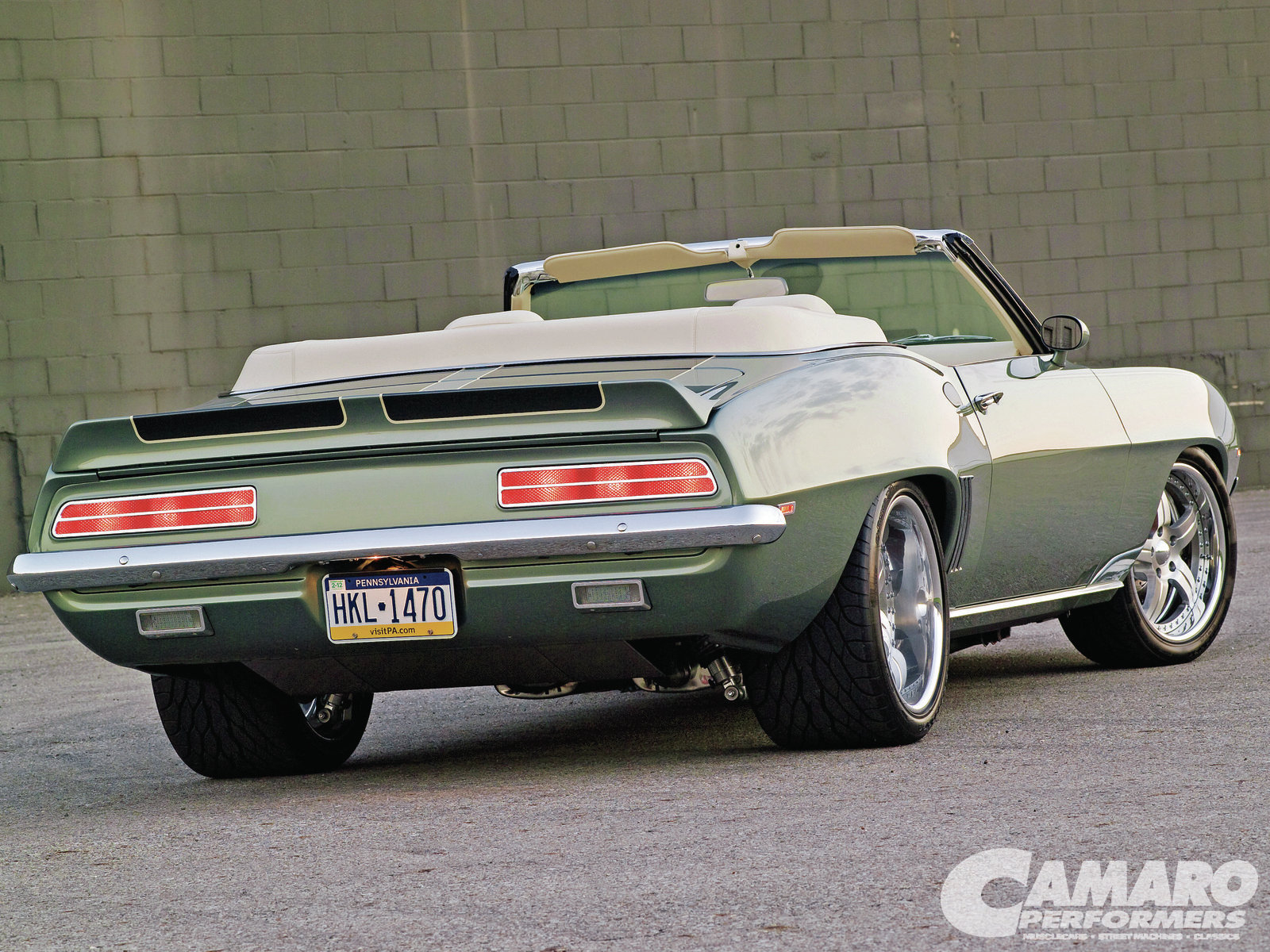 camp-1207-03-z+1969-chevrolet-camaro-convertible+.jpg