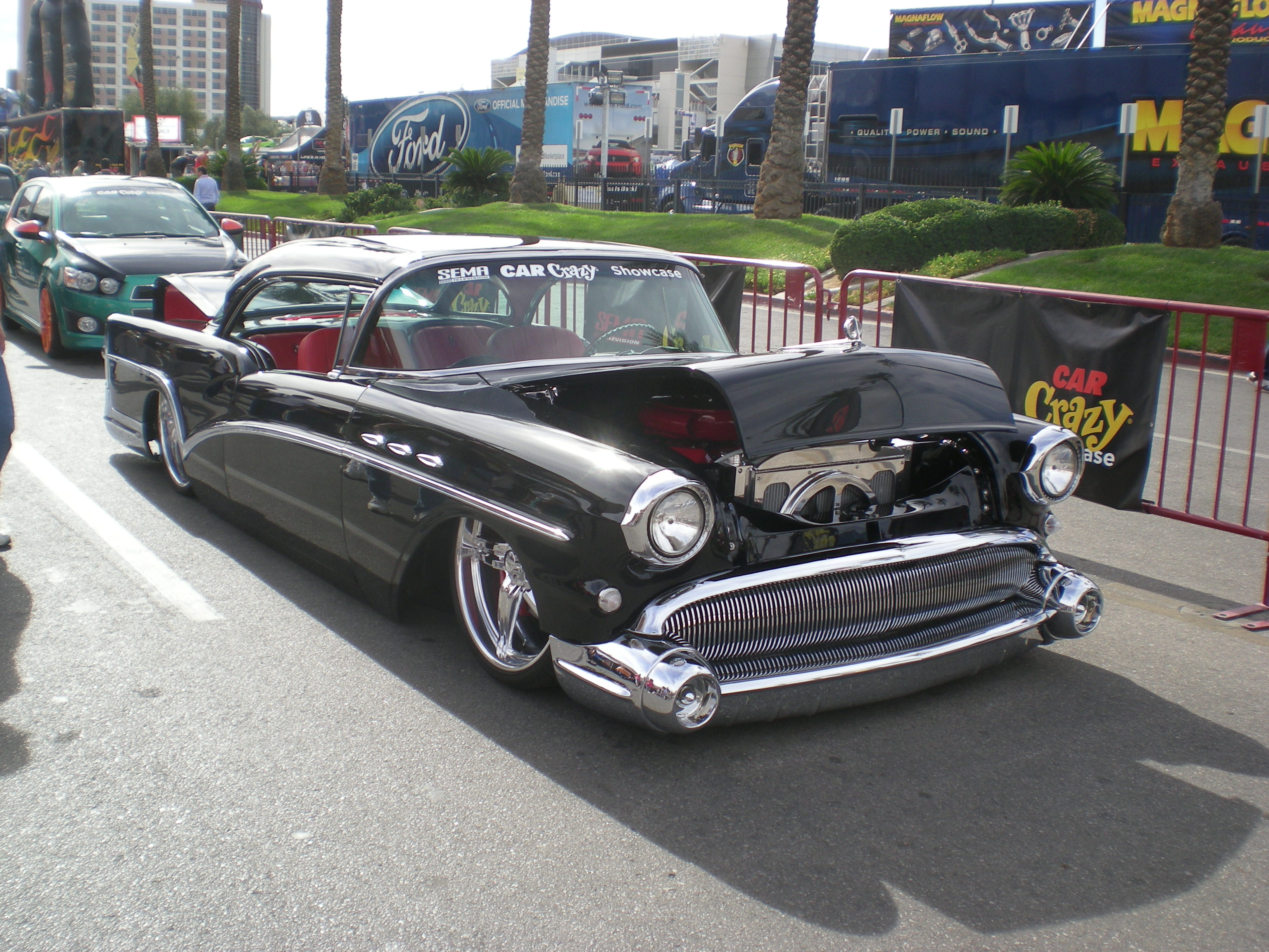 1211sr-48-z+2012-sema-show-coverage+.JPG.jpg