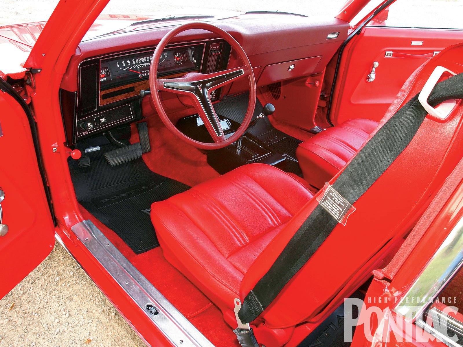 hppp_1103_09+1974_pontiac_ventura_sprint.jpg