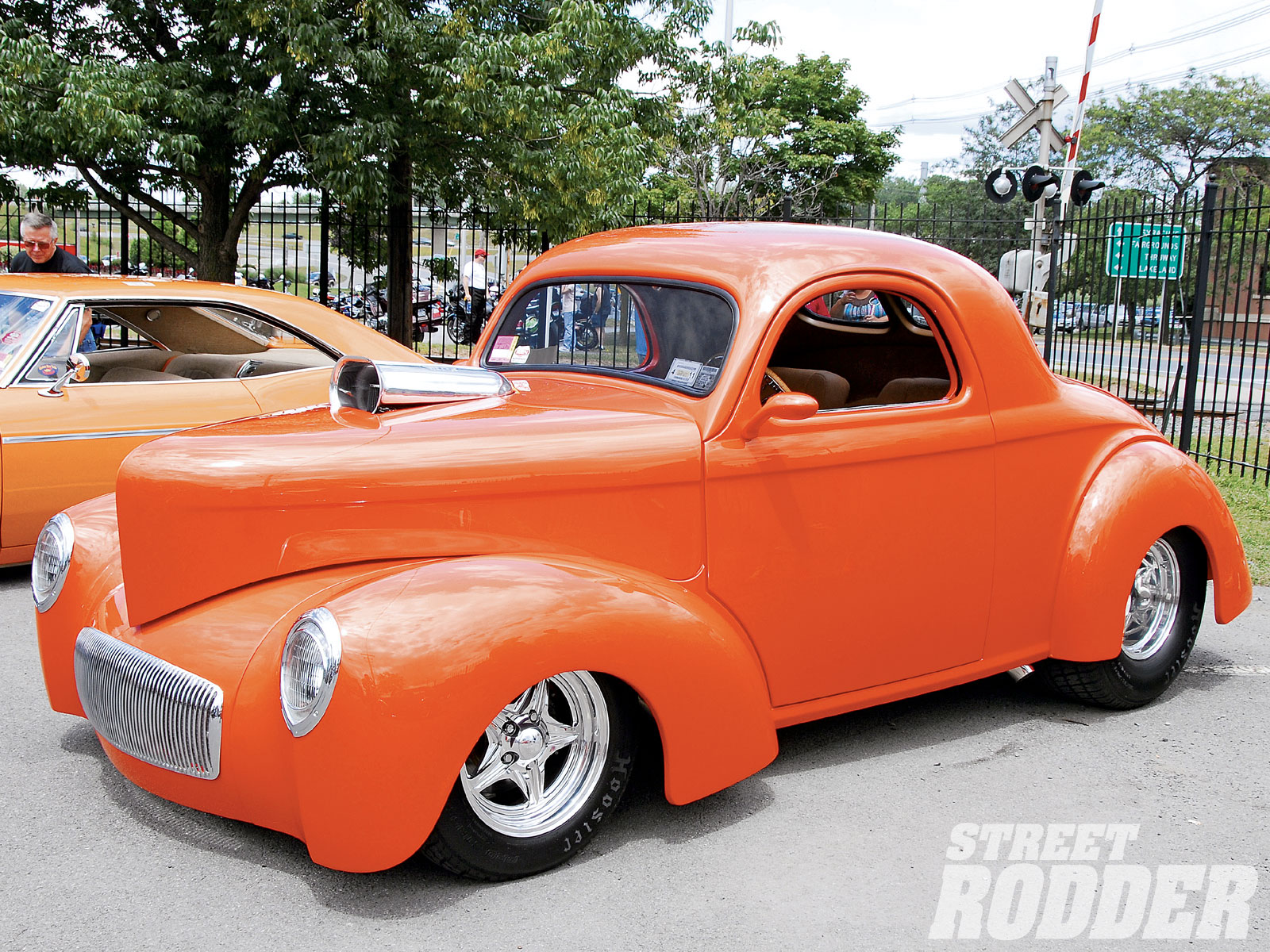 1001sr_32_o+10th_annual_syracuse_nationals+fenders.jpg