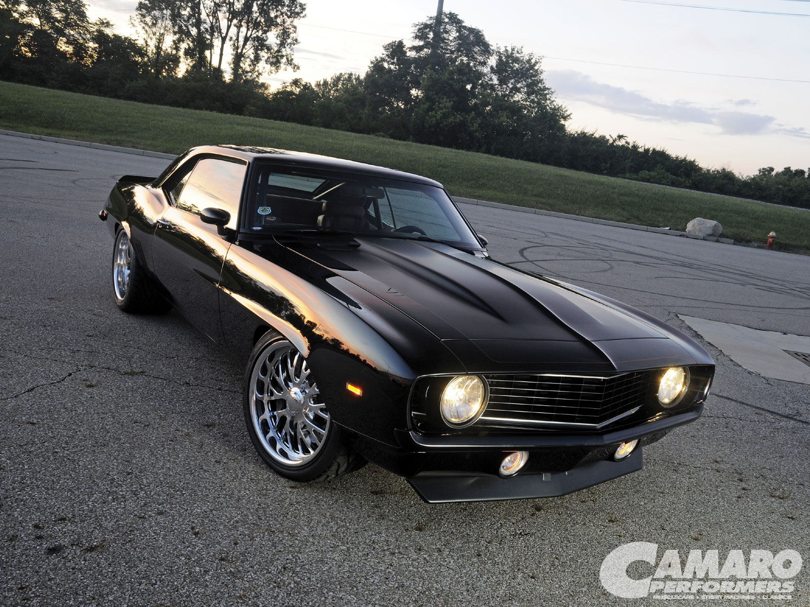 camp_1102_02_o+top_10_camaros_of_the_year+black_second_gen_camaro.jpg