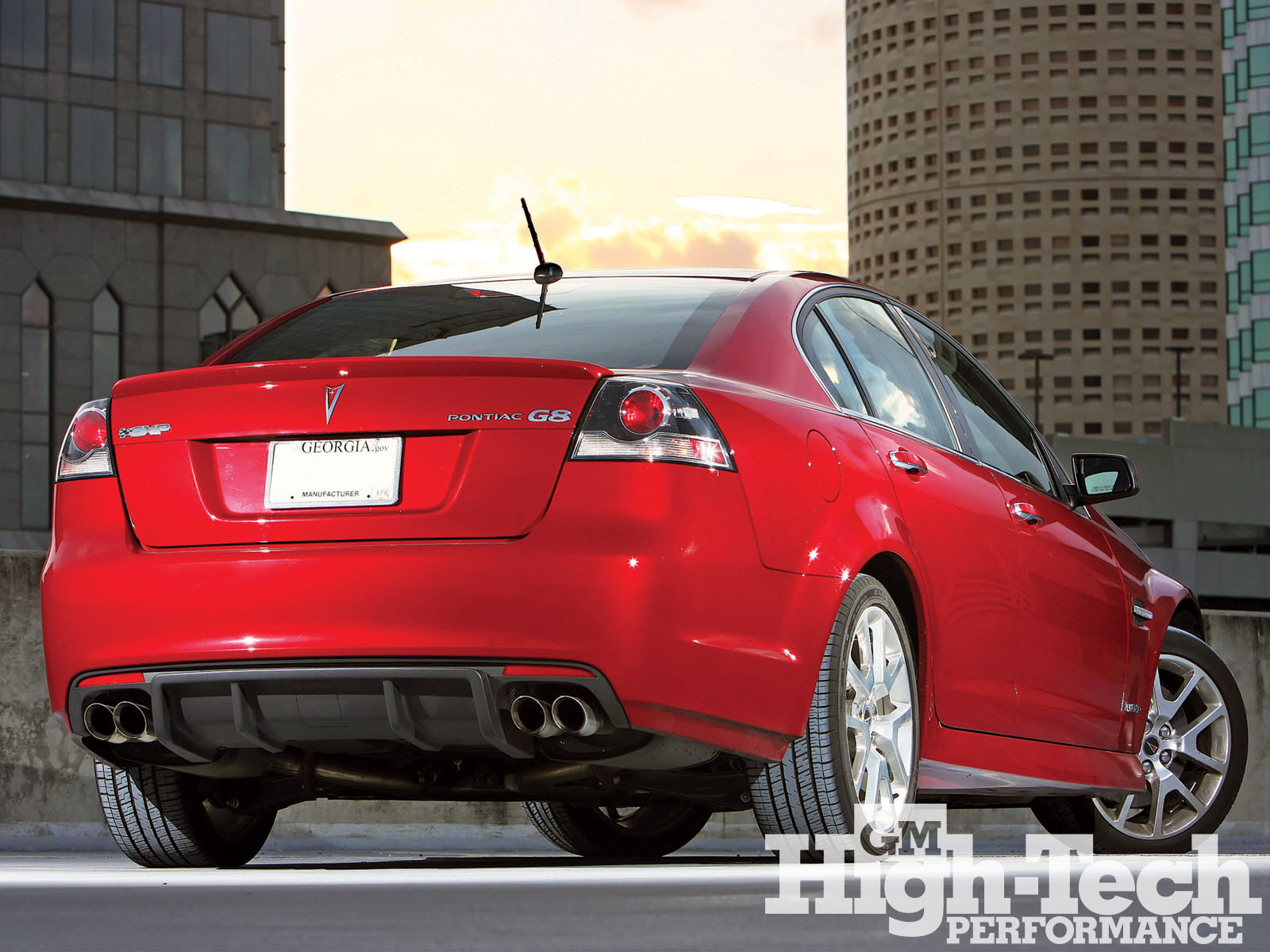 1001gmhtp_04_z+2009_pontiac_g8+gxp.jpg
