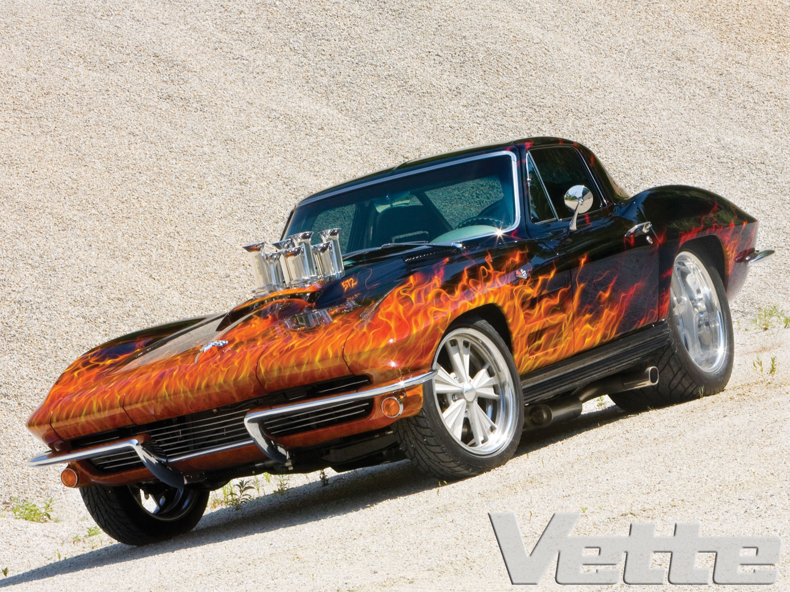 vemp_1105_01+1964_chevrolet_corvette.jpg