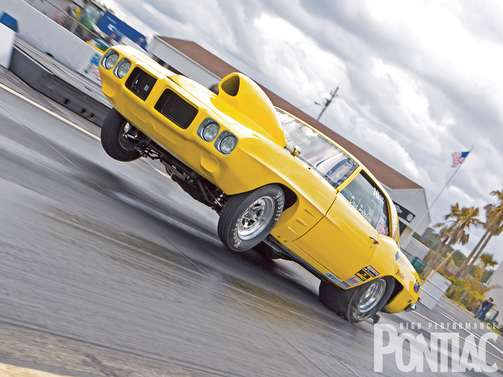 hppp_1010_01_o+1969_pontiac_firebird+side_shot.jpg