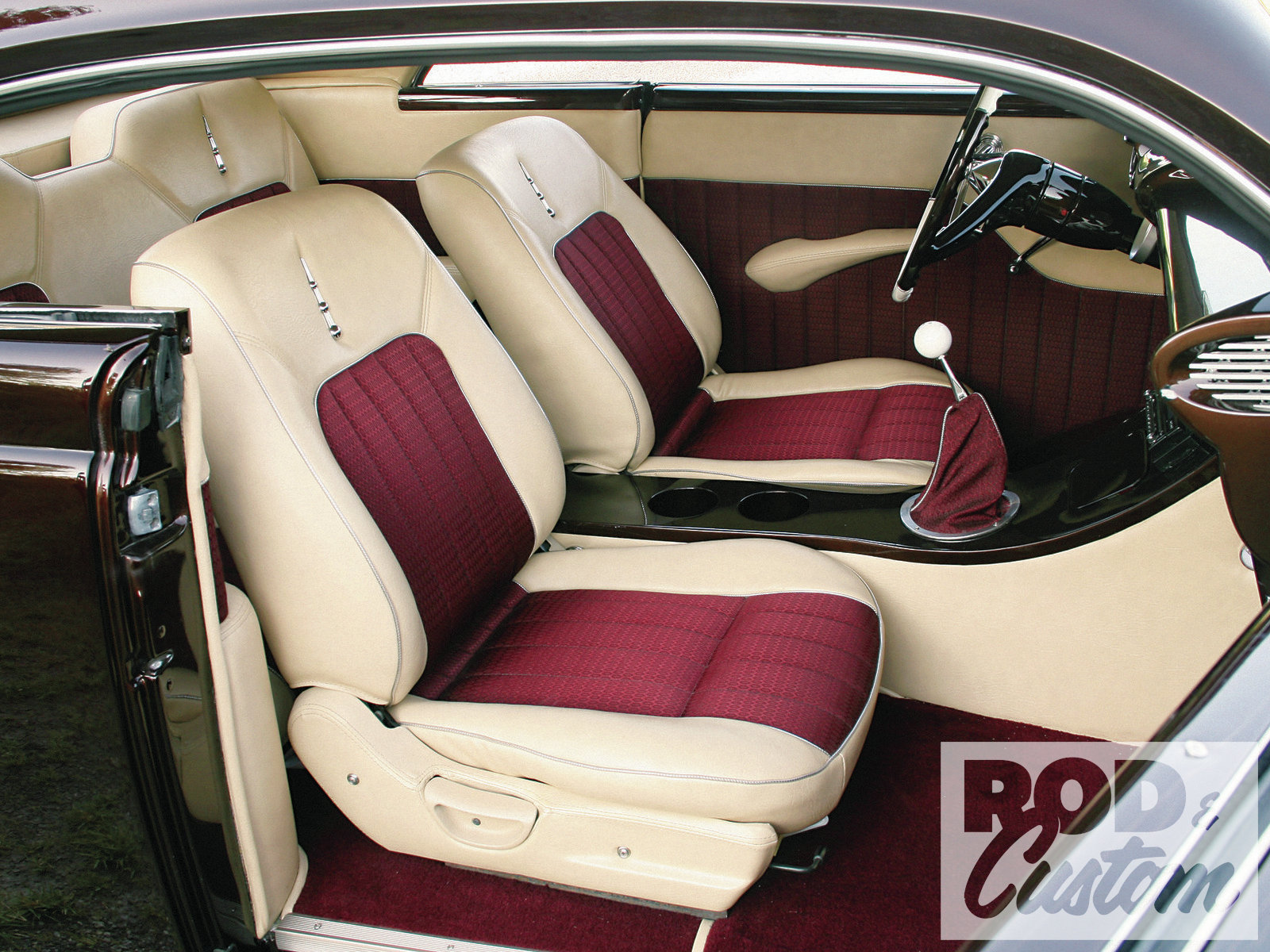 1208rc-03-z+1940-mercury-coupe+.jpg