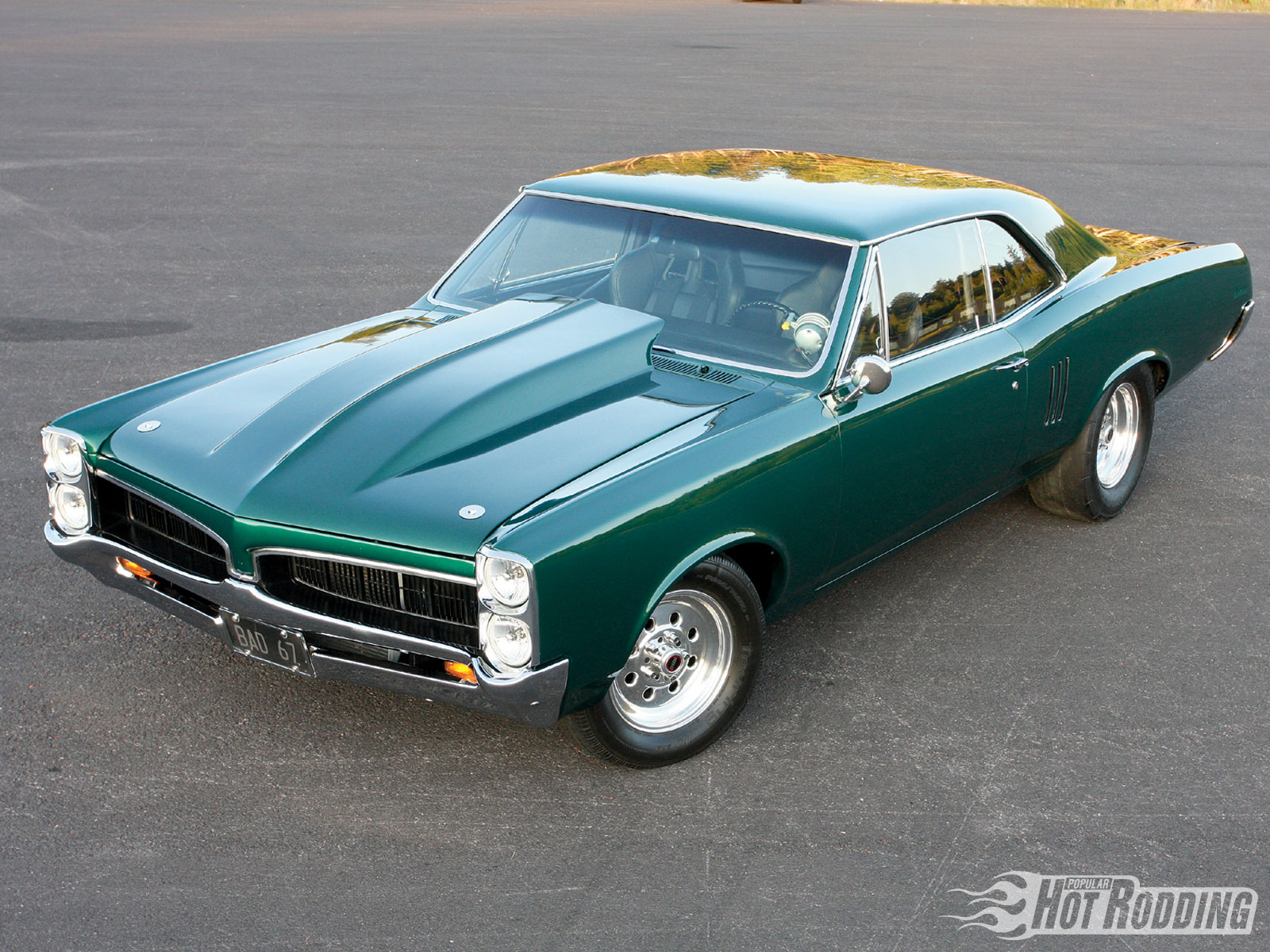 1004phr_07_o%2B1967_pontiac_lemans%2Bhom