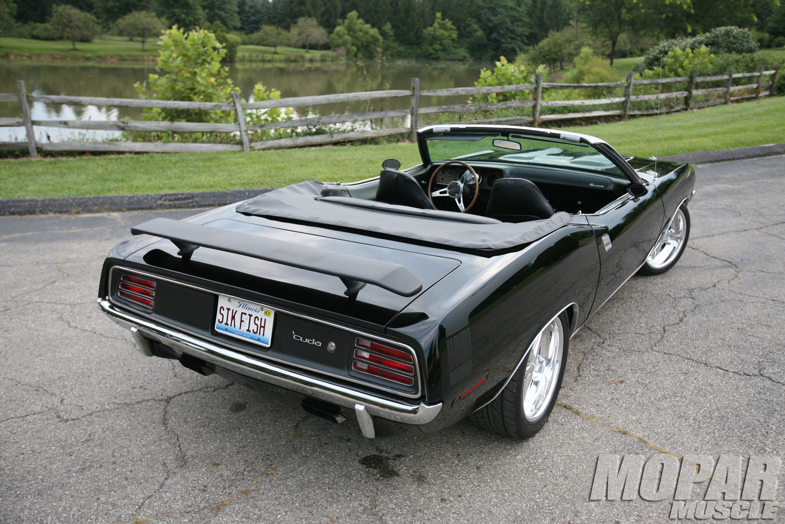 mopp-1209-08+1970-Plymouth-Cuda-Convertible+.jpg