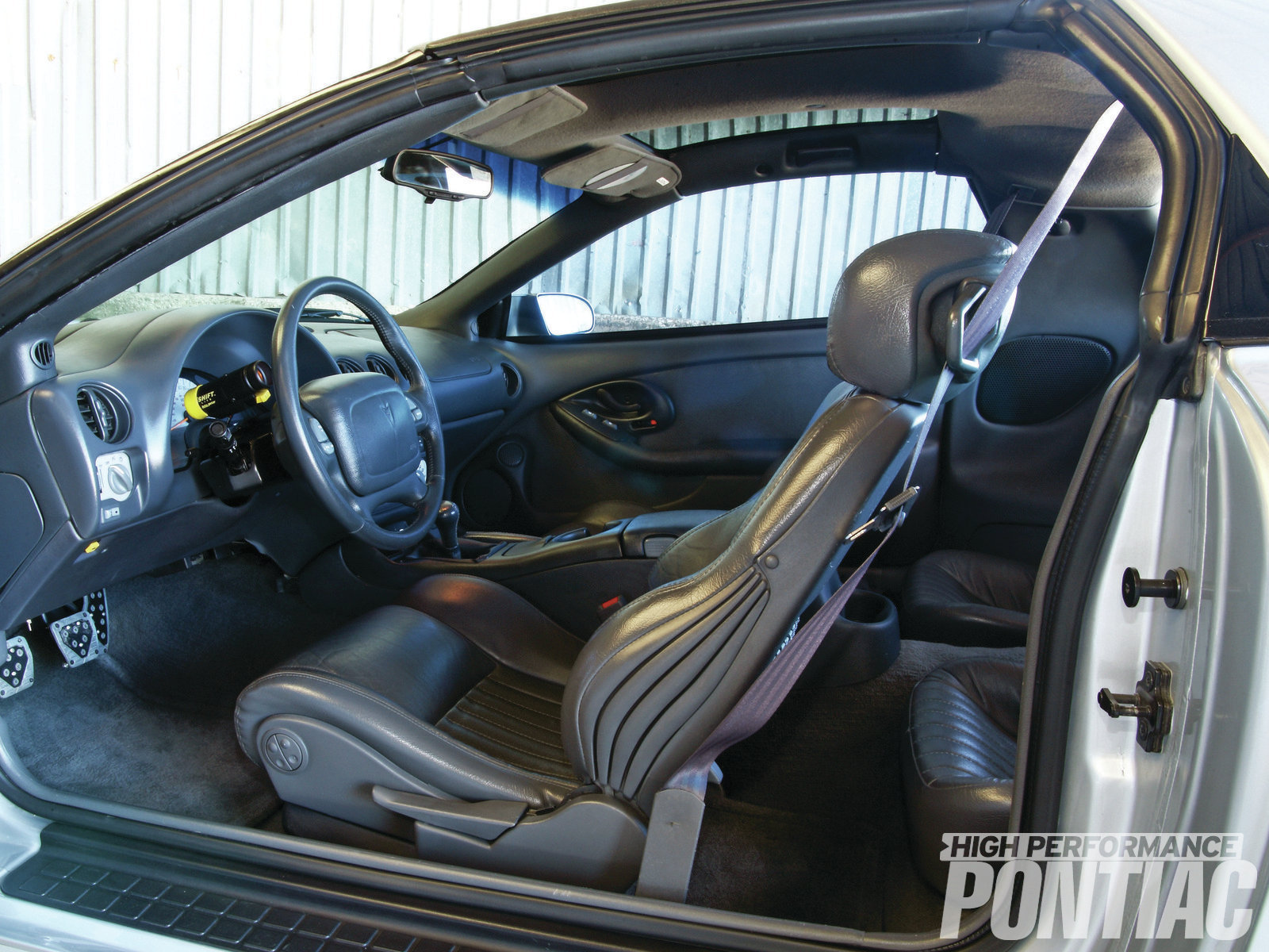 hppp-1208-06-+1997-pontiac-trans-am+interior.jpg