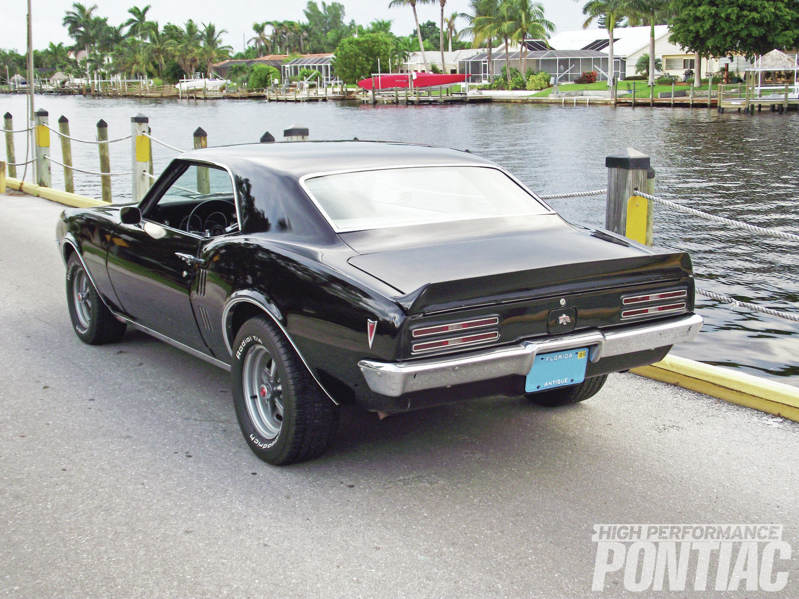 hppp-1303-07-o+pontiac-firebird+rear-vie