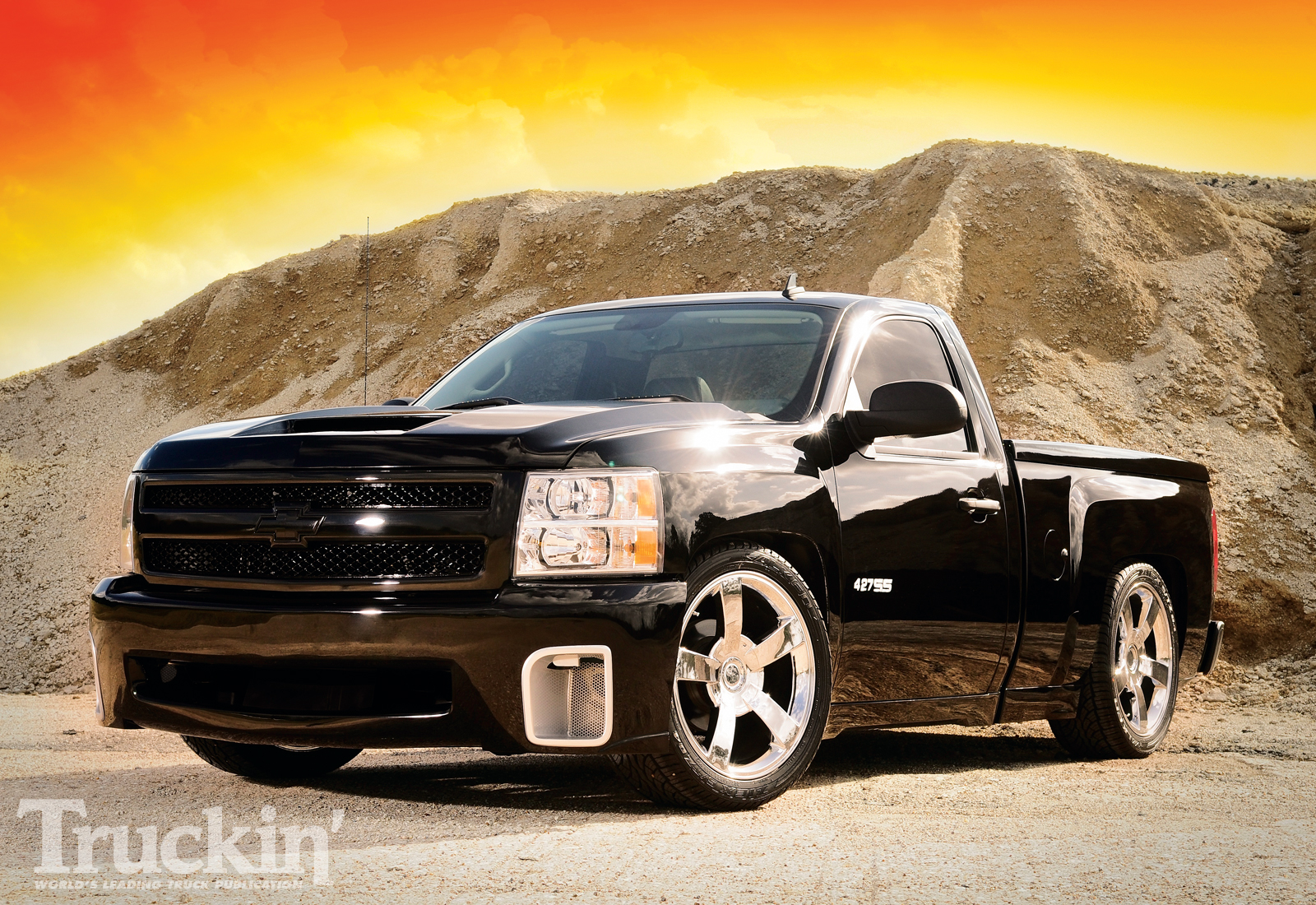 1002tr_01+2008_chevy_silverado+left_side_angle.jpg