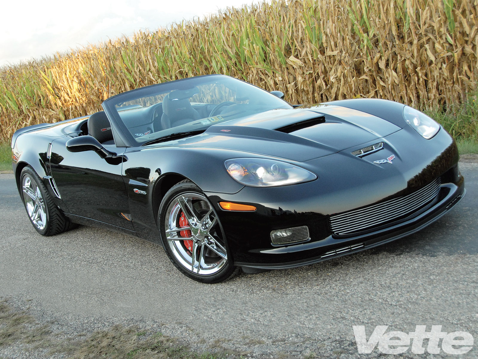 vemp_1003_06_o+2006_chevy_corvette_c6+convertible.jpg
