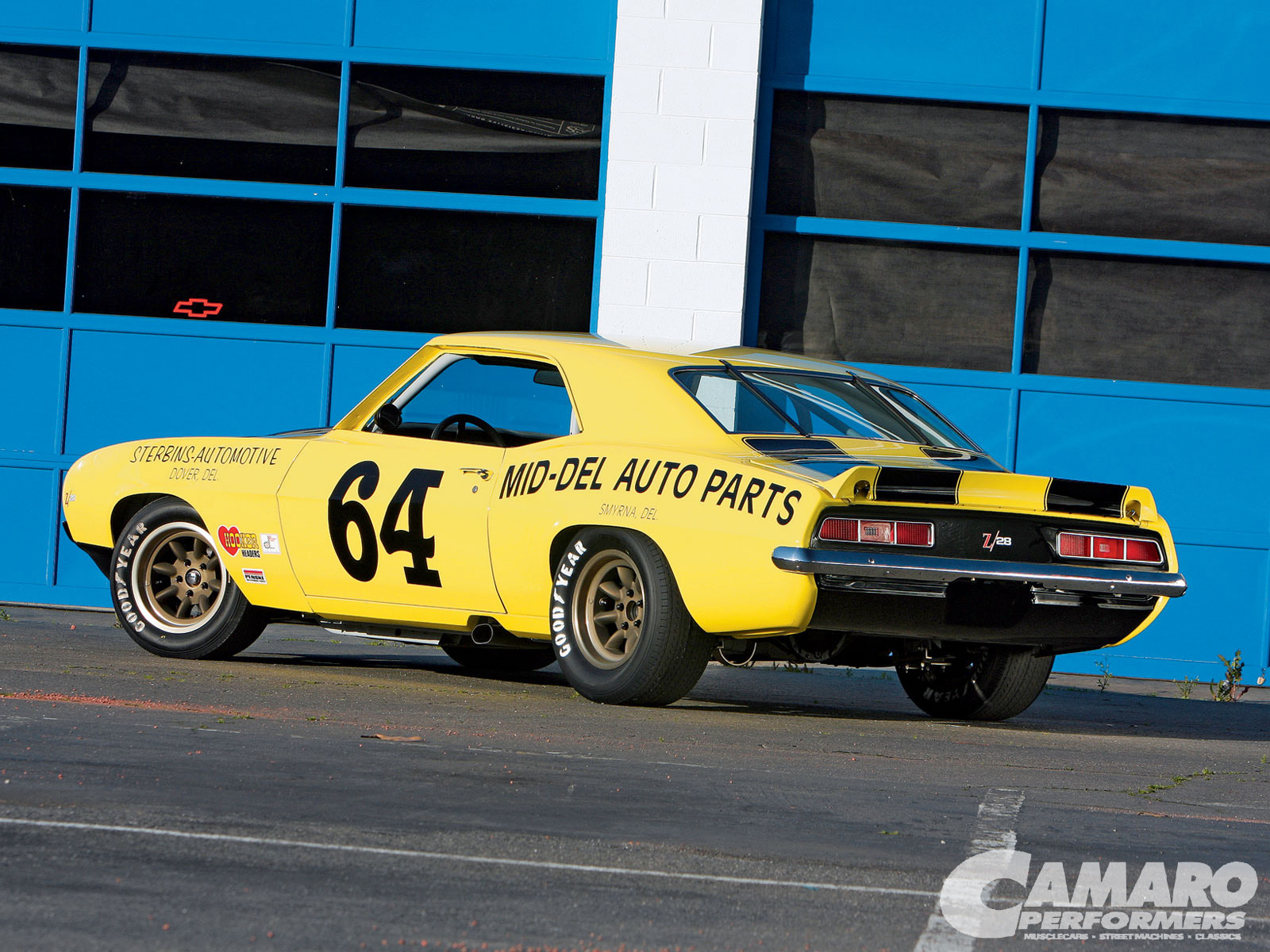 camp_0910_25+1969_camaro_z28+rear_view.jpg