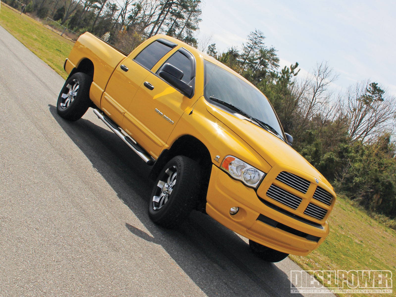 1208dp_01+killer_b_cummins+2005_dodge_ram_2500.jpg