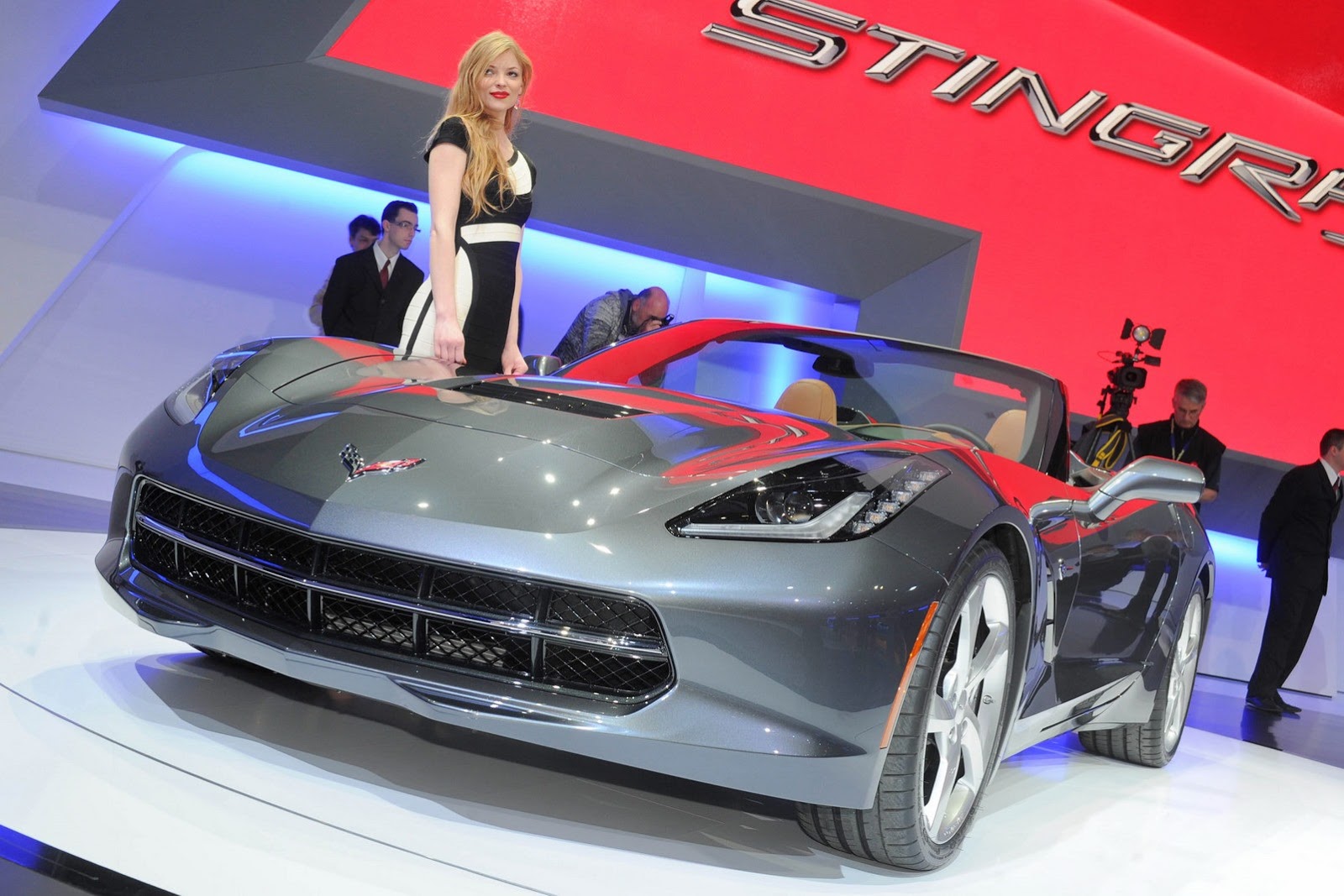 Corvette-Stingray-Cabriolet-2%25255B2%25