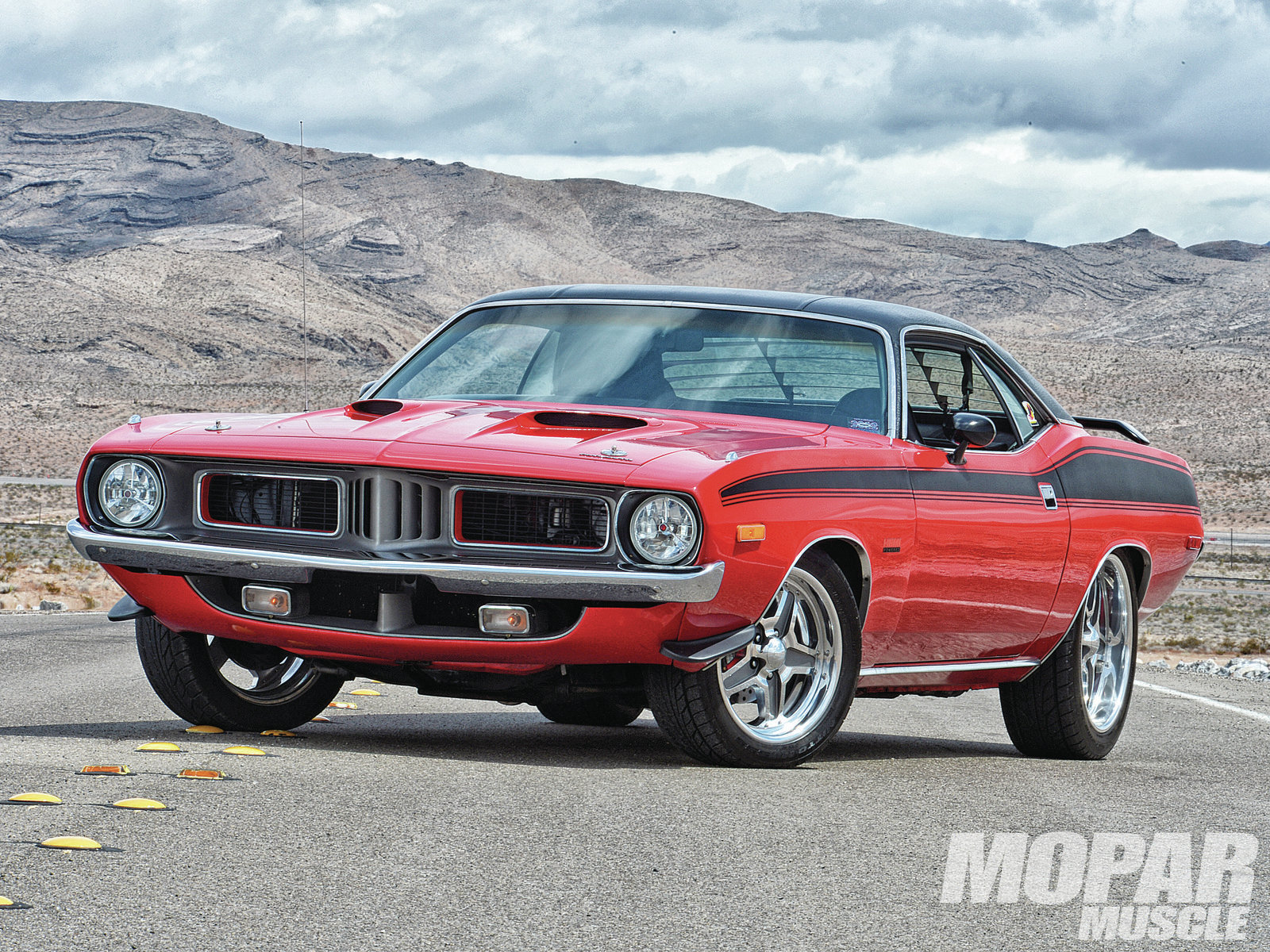 mopp-1302-01+1974-plymouth-barracuda+fro