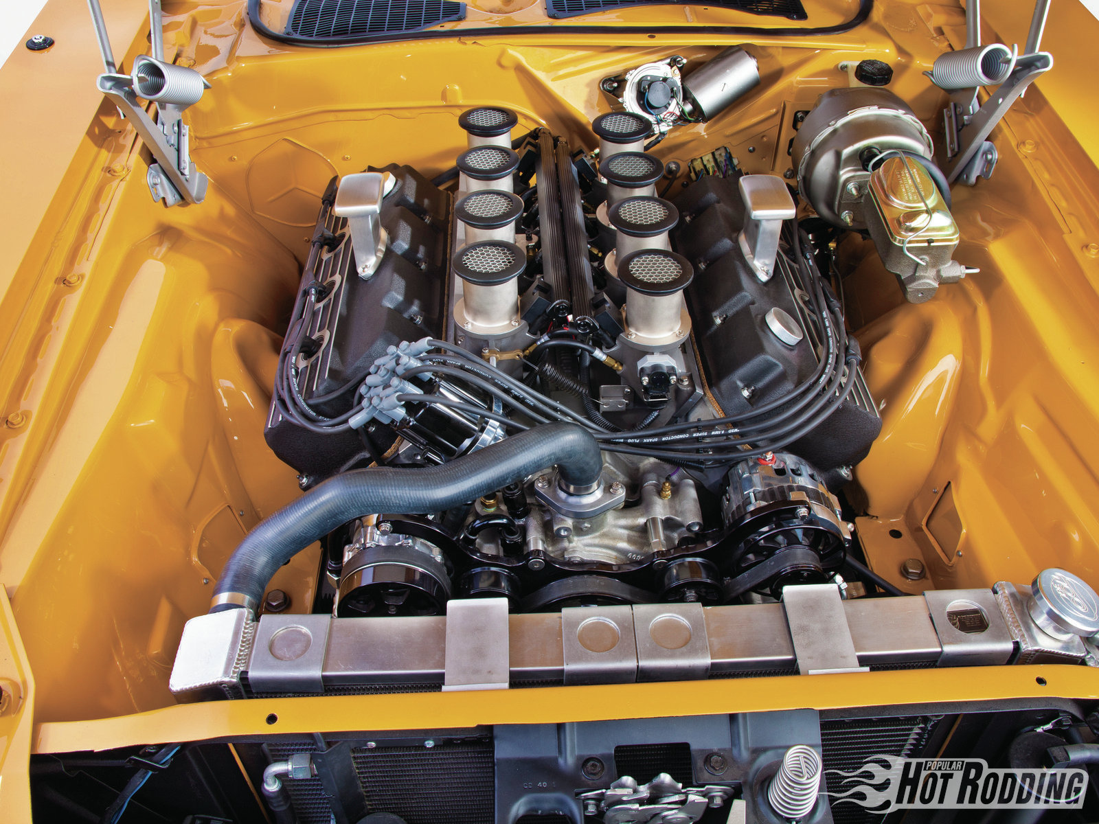 1304phr-08-o+1971-dodge-challenger+engin