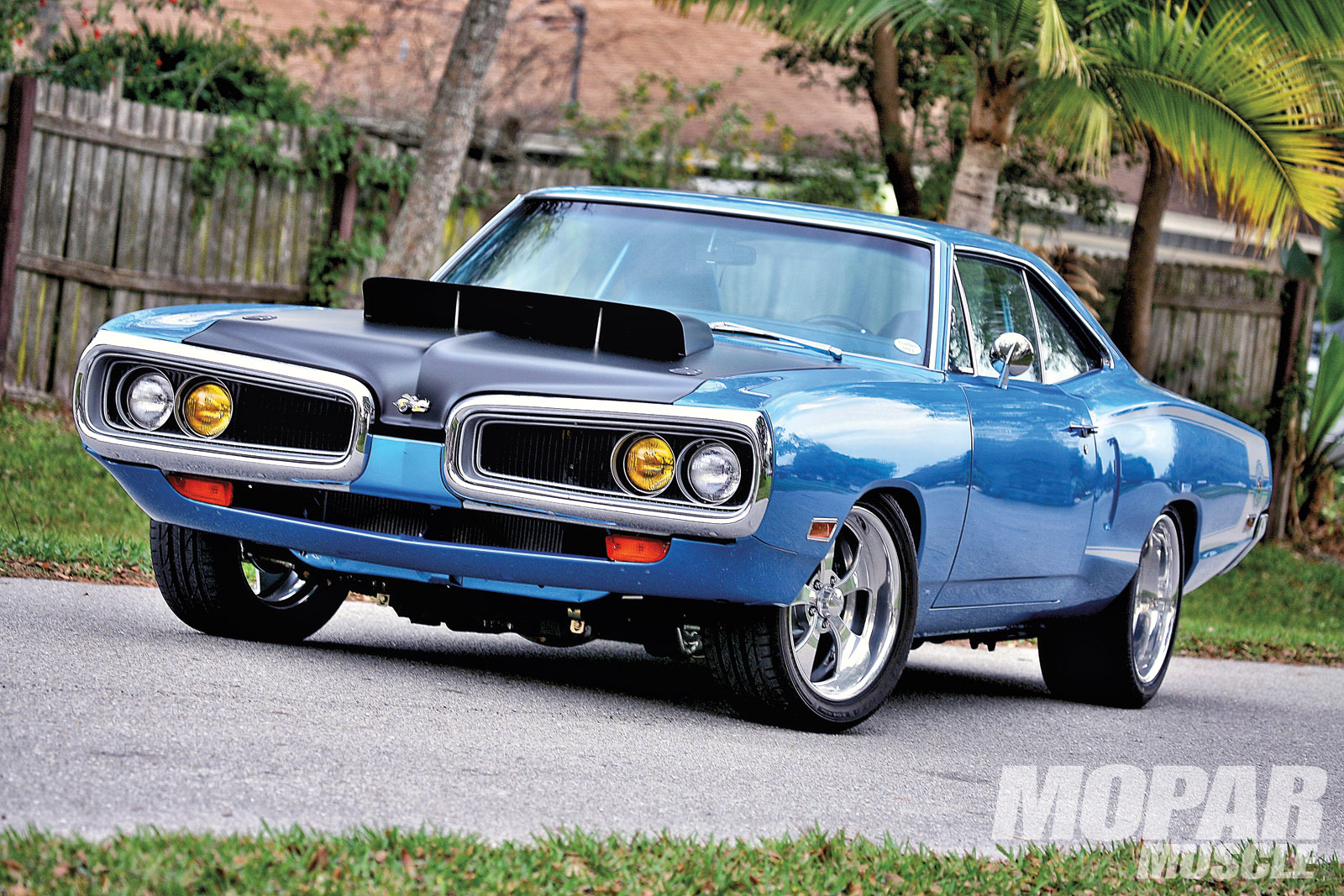 mopp-1302-14%2B1970-dodge-super-bee%2Bfr