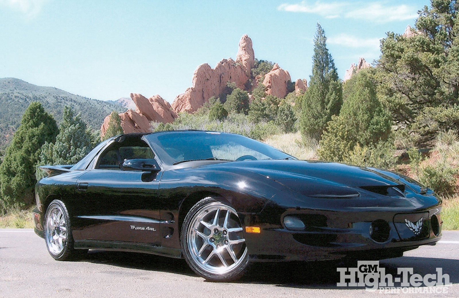 0605gmhtp_01_o%2B2000_pontiac_trans_am%2