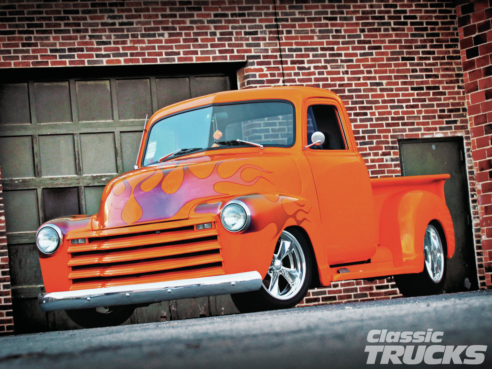 1305clt-01-o%2B1952-chevrolet-truck%2Bfr