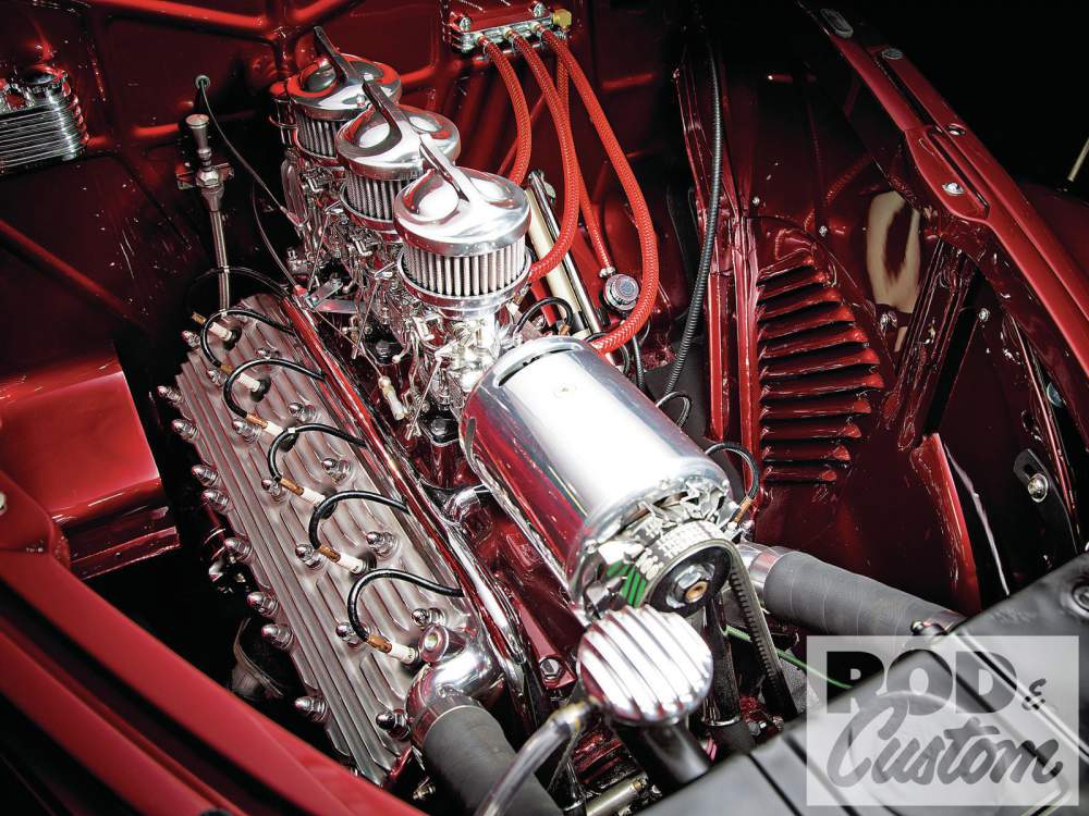 1204rc-03+1937-lincoln-candy-root-beer-auburn-custom+engine.jpg