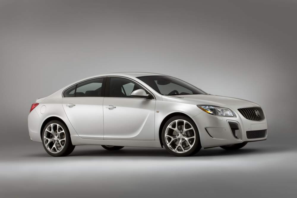 Buick-Regal-GS-7.jpg