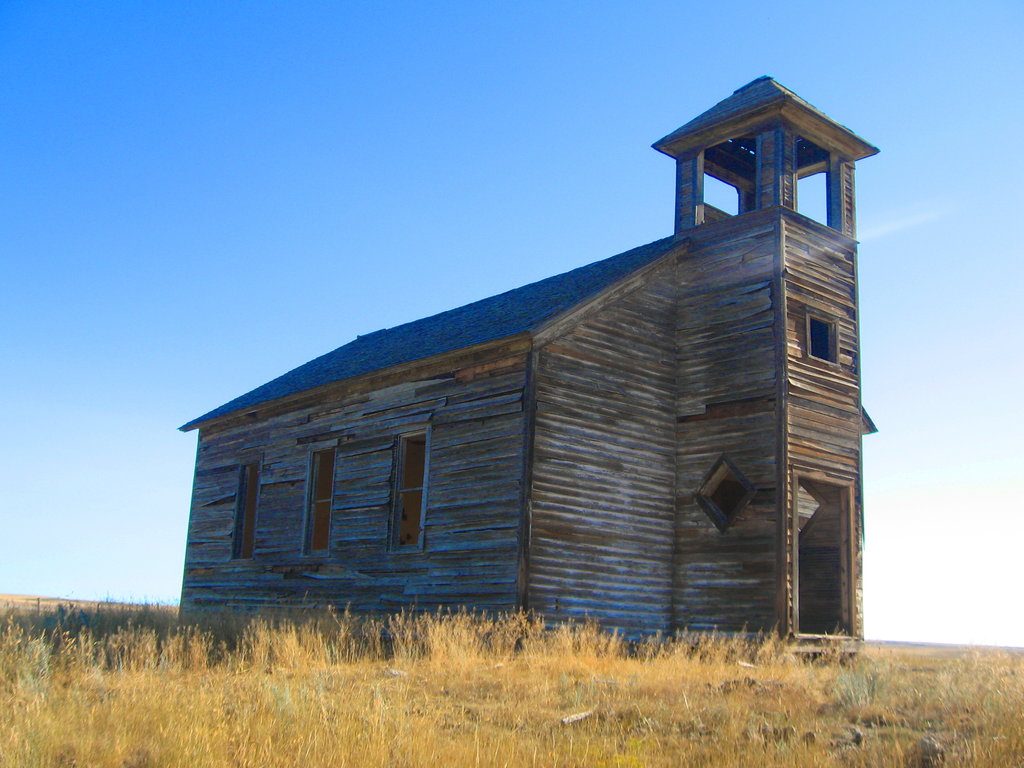 Cottonwood_Montana_by_QuanticChaos1000.jpg