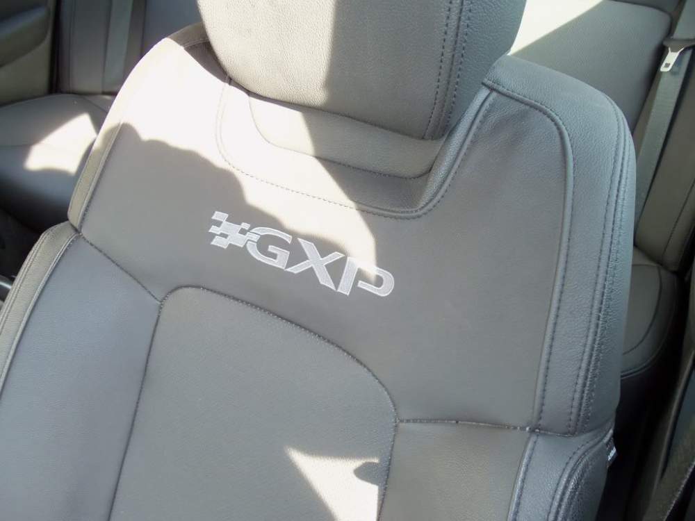 PontiacG8GXPembroideredseats.jpg
