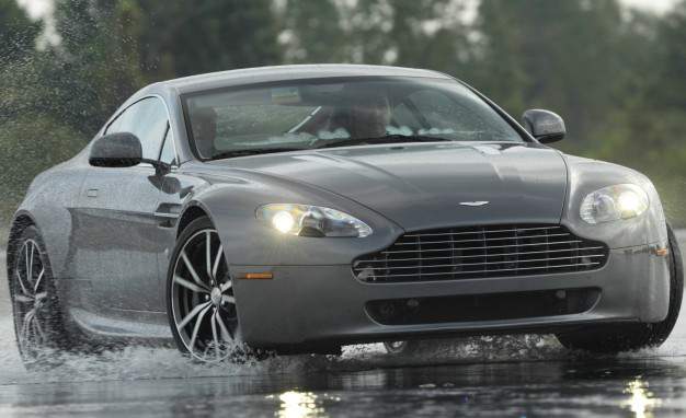 V8 Vantage News