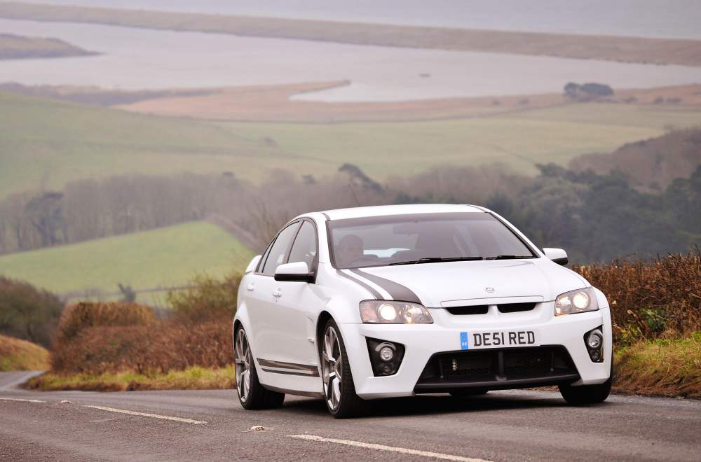Vauxhall-VXR8-BathurstS-01.jpg