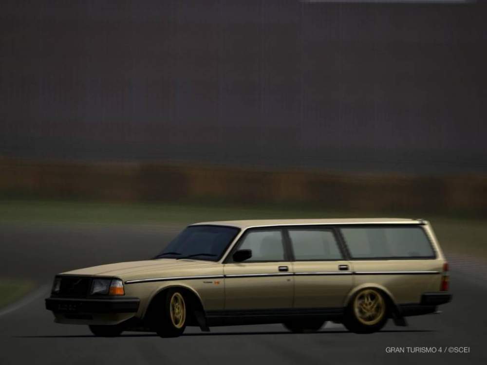 Volvo240GLT.jpg