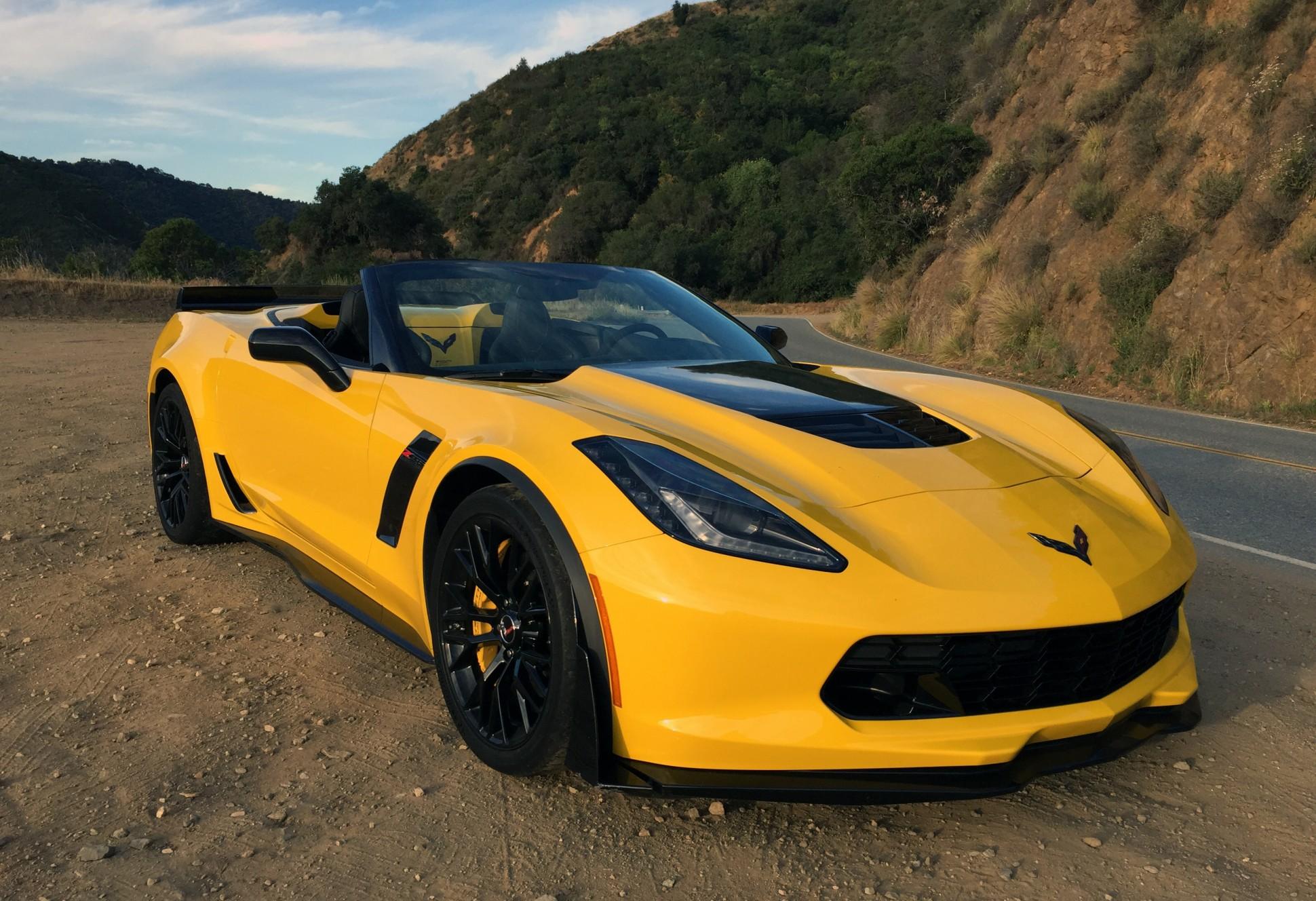 Z06_FRT_CANYON-1940x1328.jpg