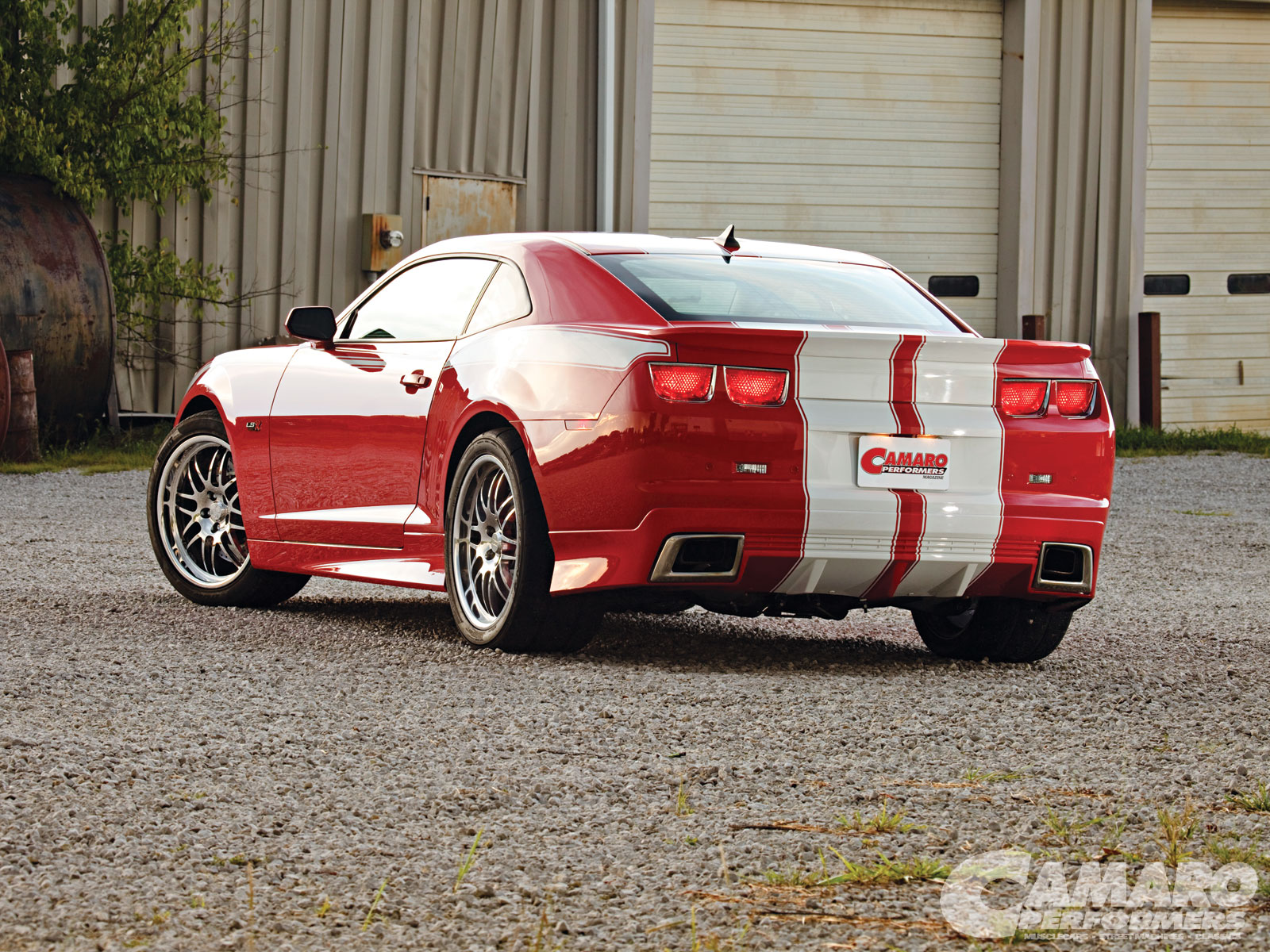 camp-1212-03-2011-chevy-camaro-ss-rear-r