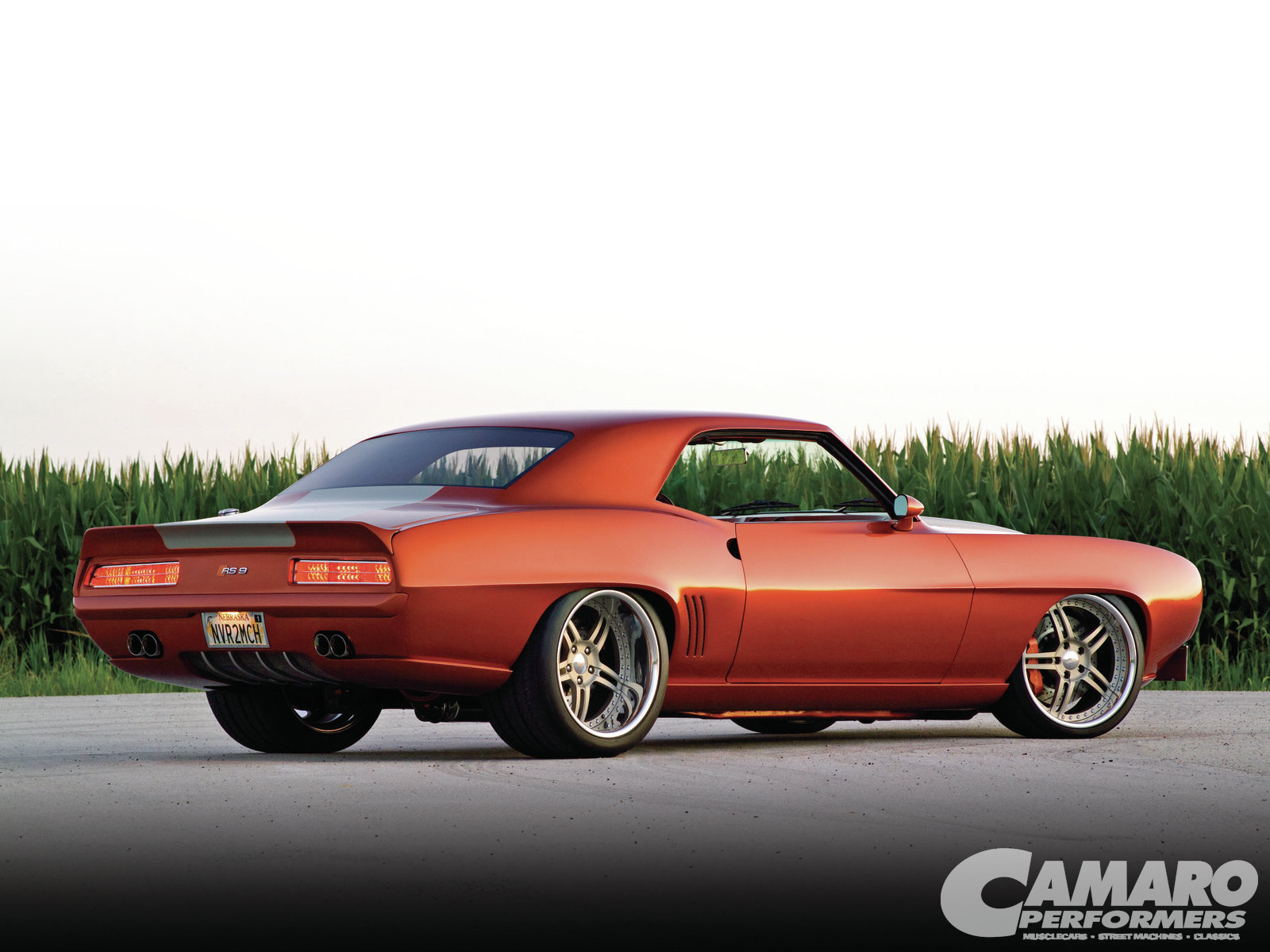 camp-1301-07-1969-chevrolet-camaro-passe