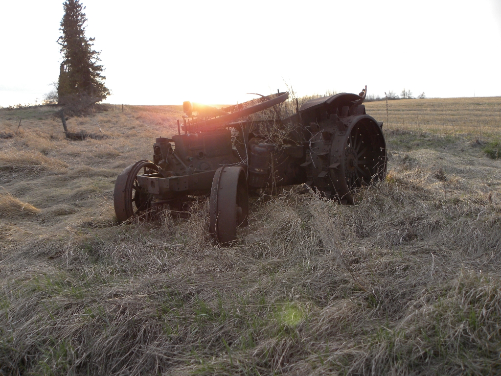dusk_for_the_retired_farmhand_by_quanticchaos1000-d4xelrq.jpg