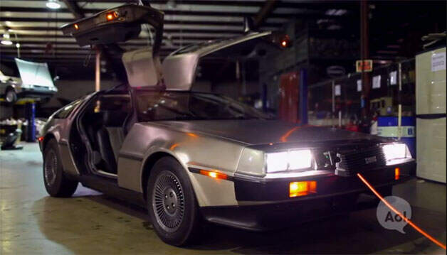 electricdelorean-opt.jpg