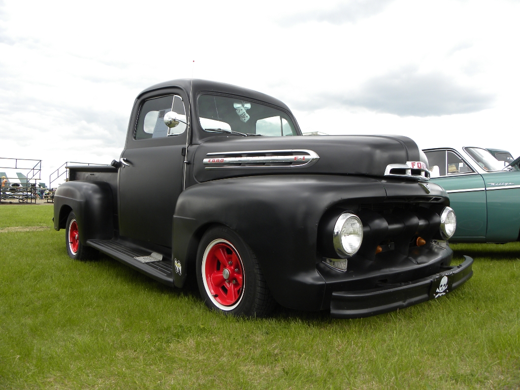 flat_black_51_by_quanticchaos1000-d4bpq6u.jpg