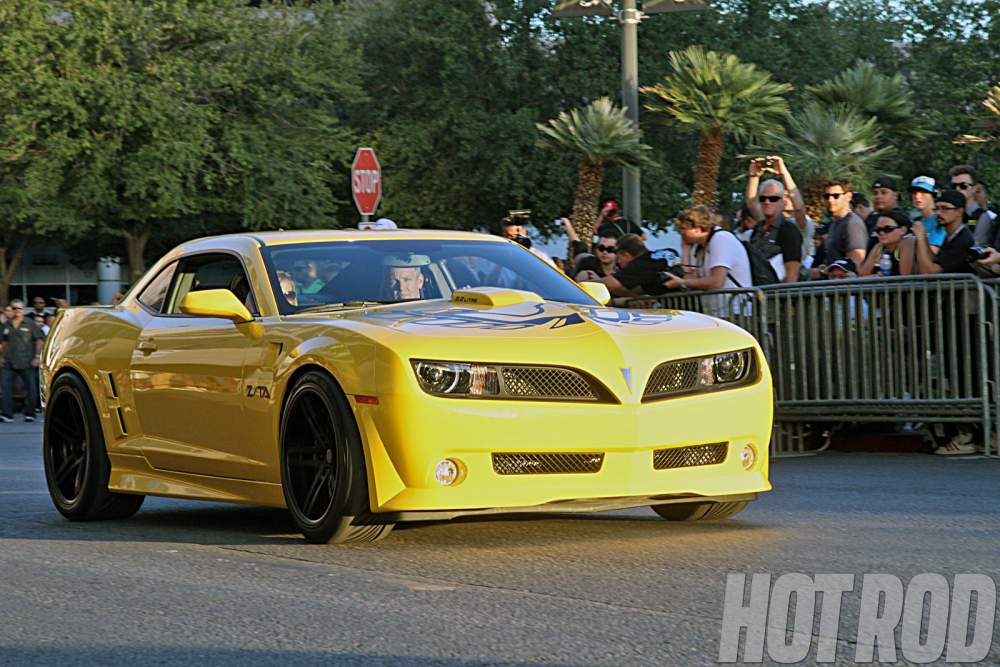hrdp-1211w-2012-sema-cruise-gallery-102143.jpg