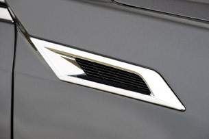 lead12cadillaccts-vcoupe2011review.jpg