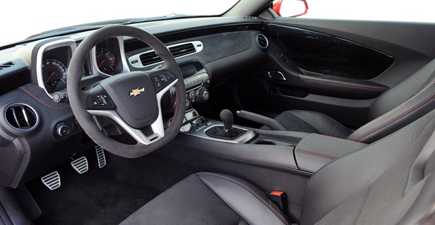 lead14-2012-chevrolet-camaro-zl1-fd.jpg