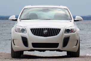 lead3-2012-buick-regal-gs-fd.jpg