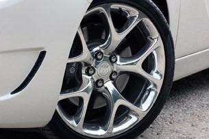 lead7-2012-buick-regal-gs-fd.jpg