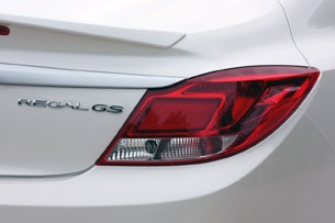 lead8-2012-buick-regal-gs-fd.jpg