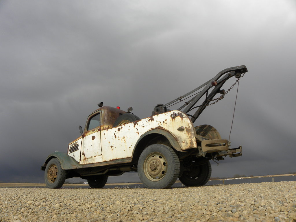 lightning_rod_by_quanticchaos1000-d3g0e7c.jpg