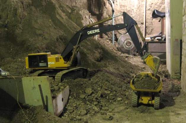 little-giants-rc-construction.jpg
