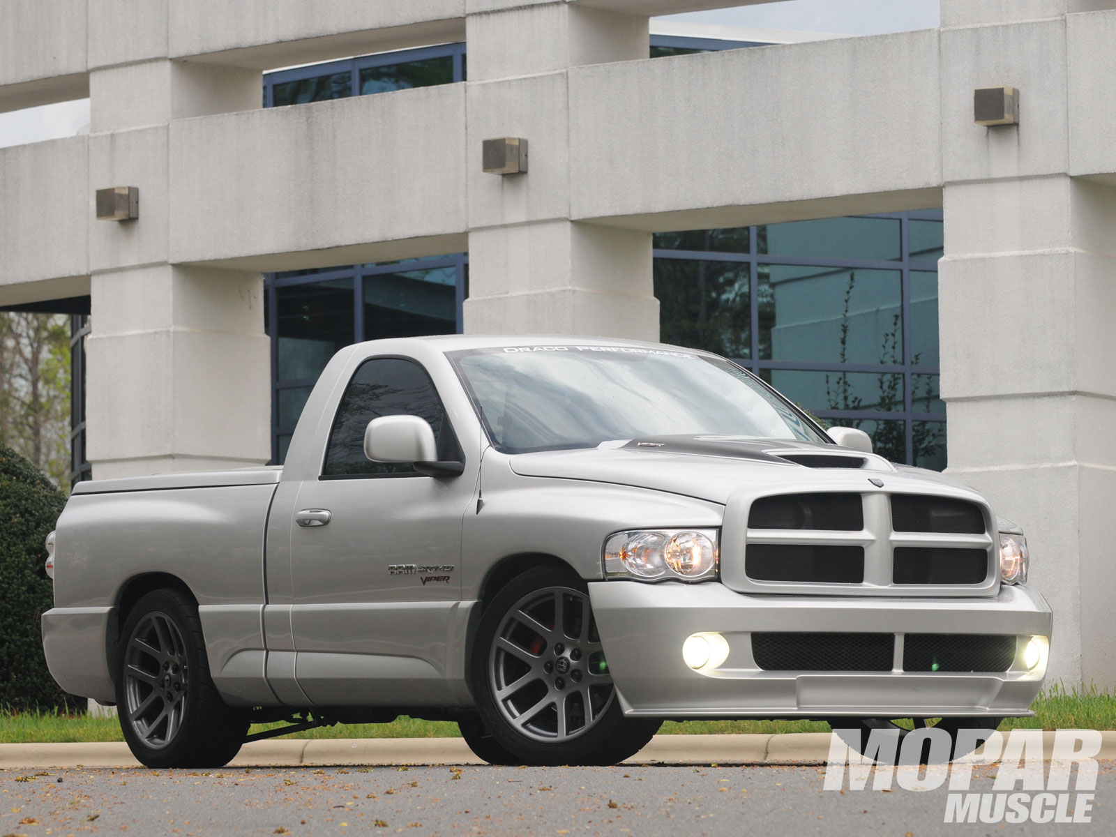 mopp-1212-01-2004-dodge-ram-srt10-web.jpg