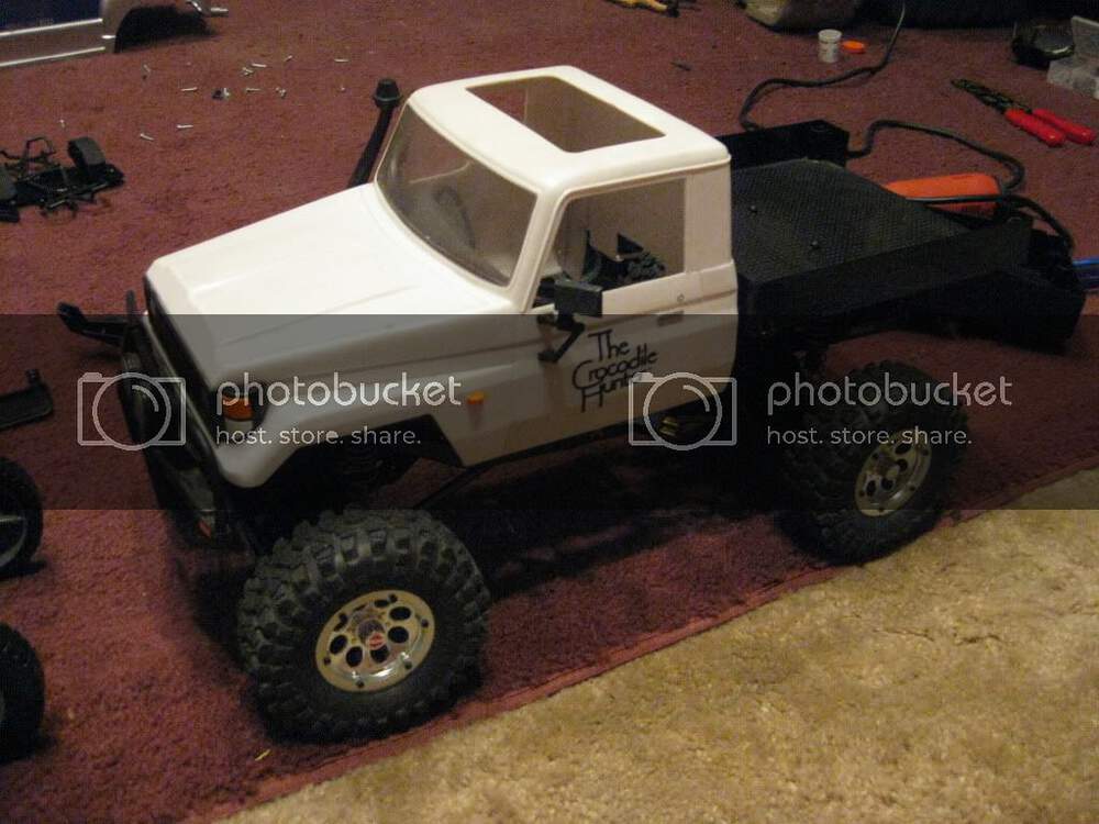 newSCX10Body003.jpg